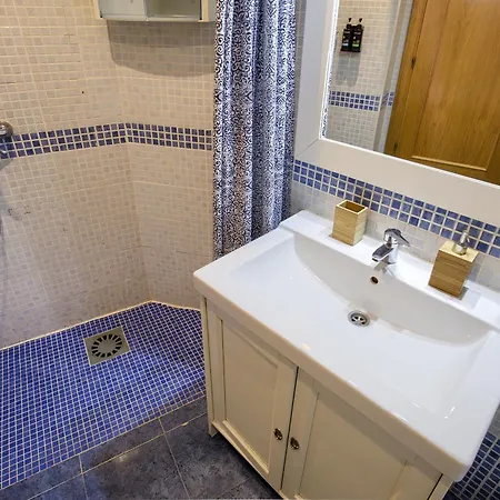 Casona 44 - Apartamento Para 2 Con Wifi, Ac Y Patio Exterior Alcala de Henares Exterior photo