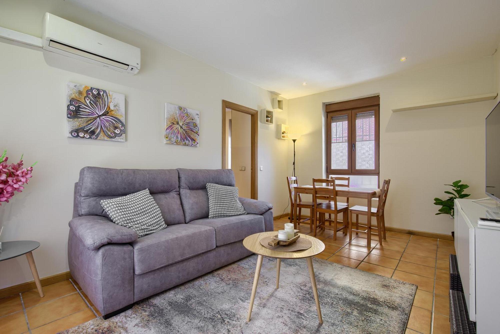 Casona 44 - 2 Con Wifi, Ac Y Patio Exterior Apartment Alcala de Henares